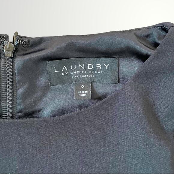 LAUNDRY BY SHELLI SEGAL BELL SLEEVE MINI DRESS BLACK - 0 - Picture 6 of 7